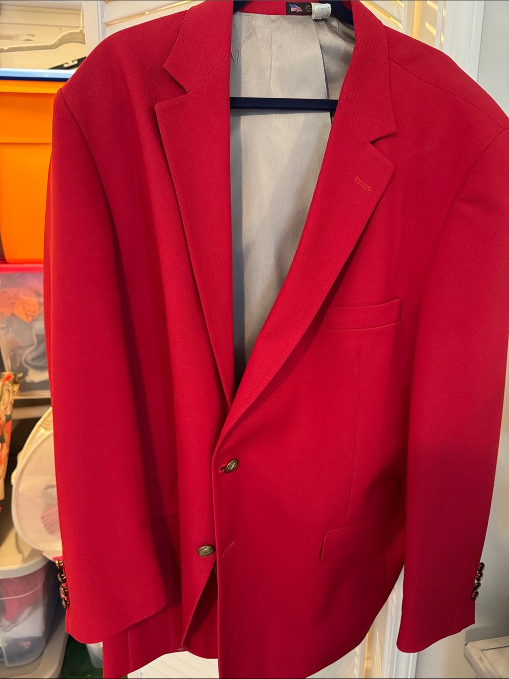 Classic Red Single-Breasted Blazer